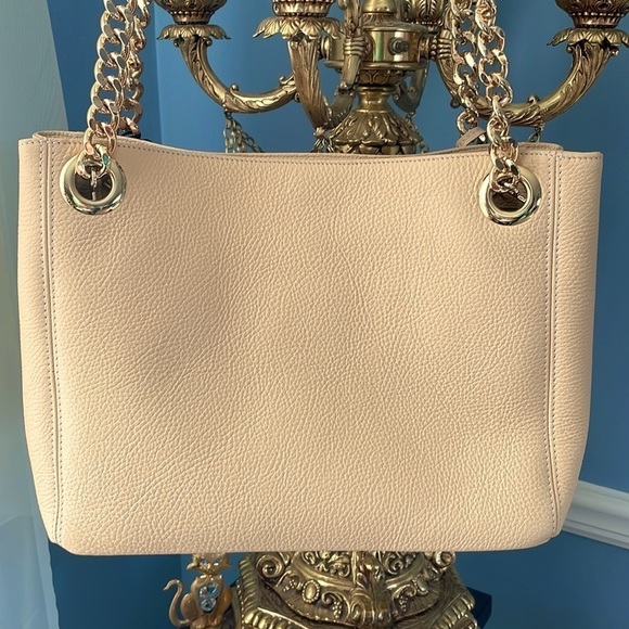 Brand New Valentino Luisa Rock Leather Chain Shoulder Bag Creamy Mousse Studded - Picture 5 of 16
